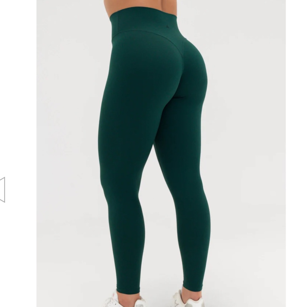 Cloud II Pant in Forest